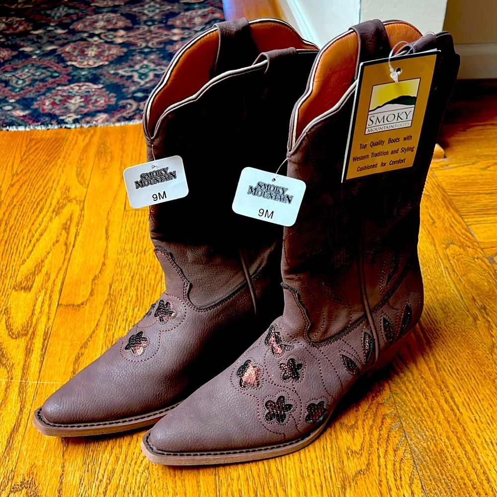 Smoky Mountain Boots. Brand new top quality boots Western Tradition Size 9 M